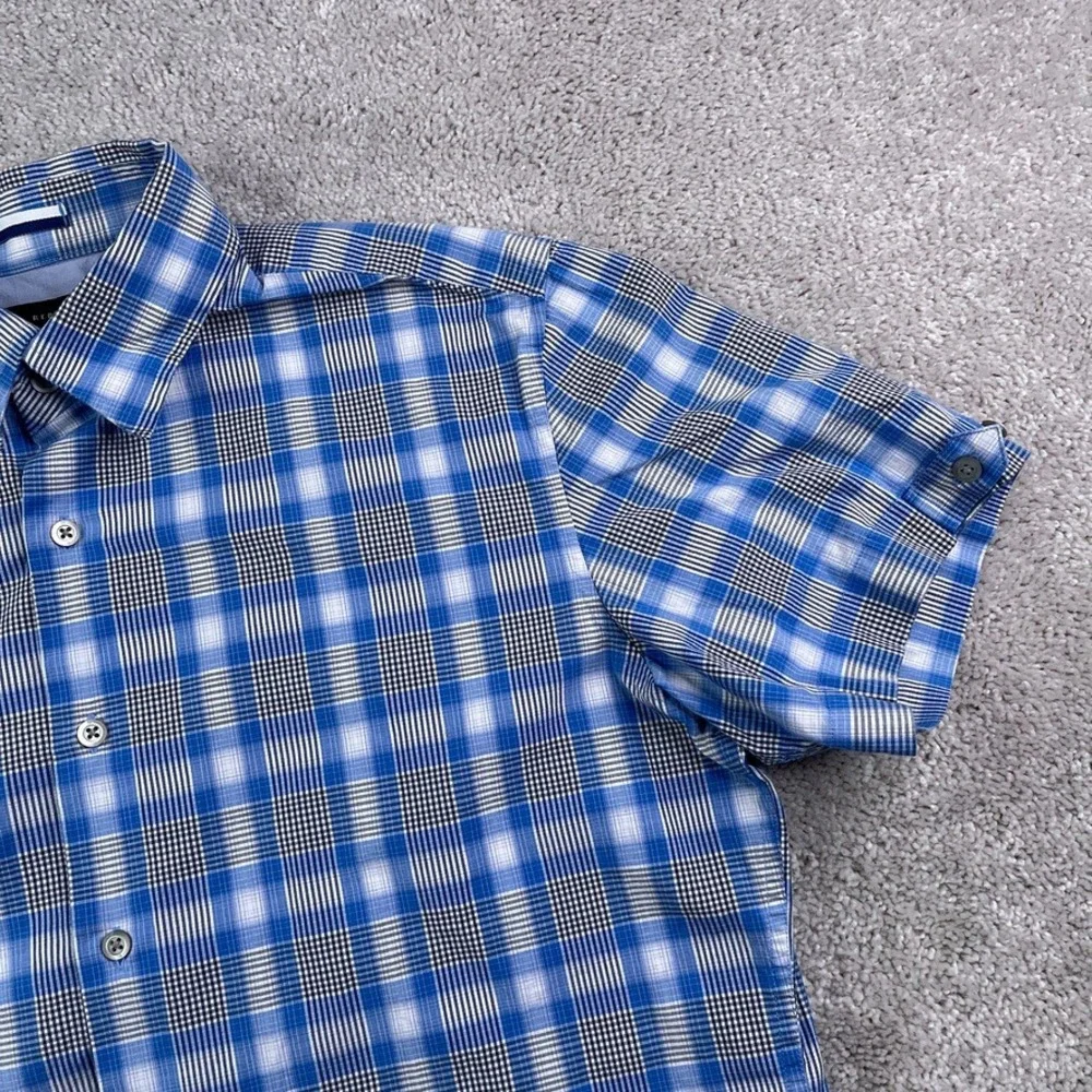 Banana Republic Shirt Mens Medium Blue Ombre Plaid Short Sleeve Button‎ Up